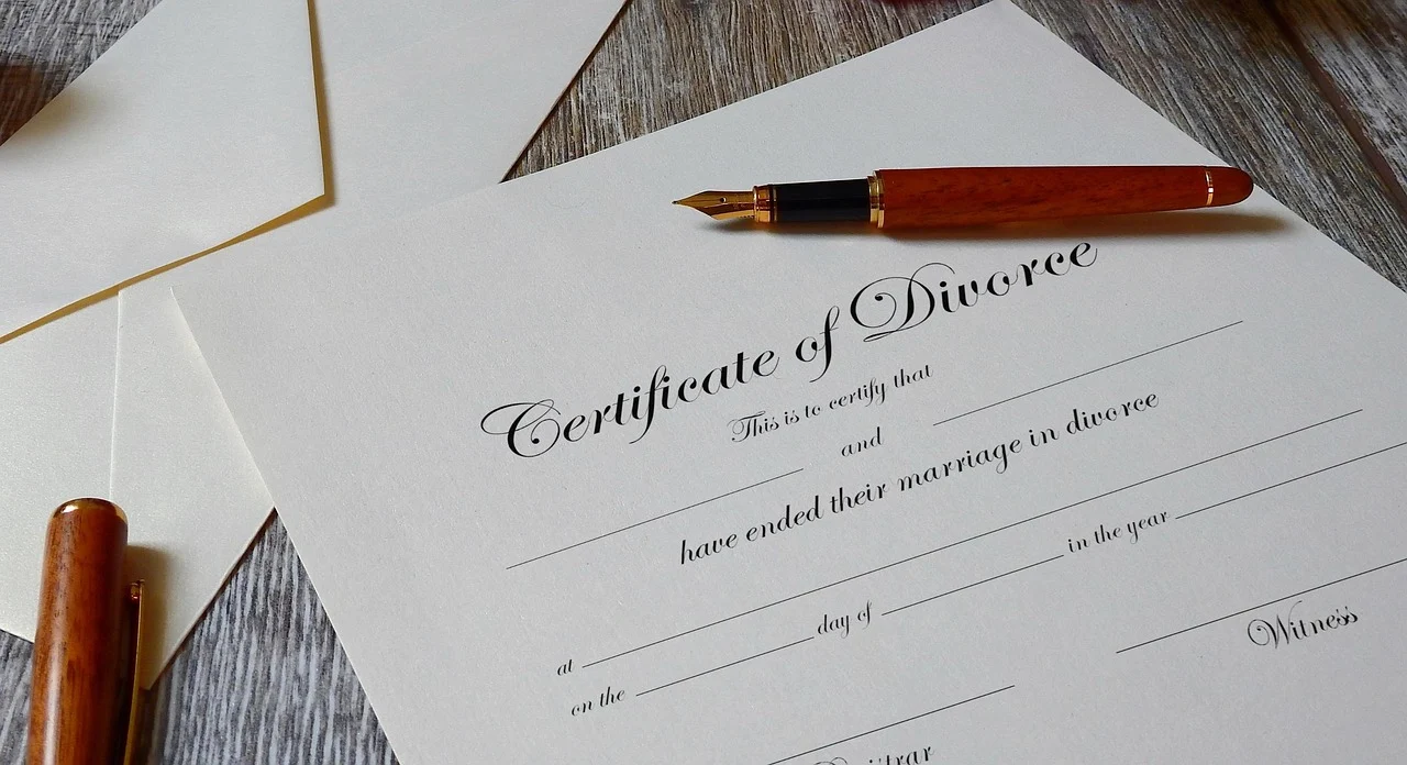 corina caragea a divortat