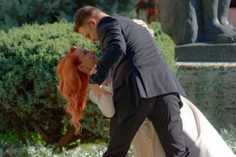 cat ia leo de la rosiori la o nunta